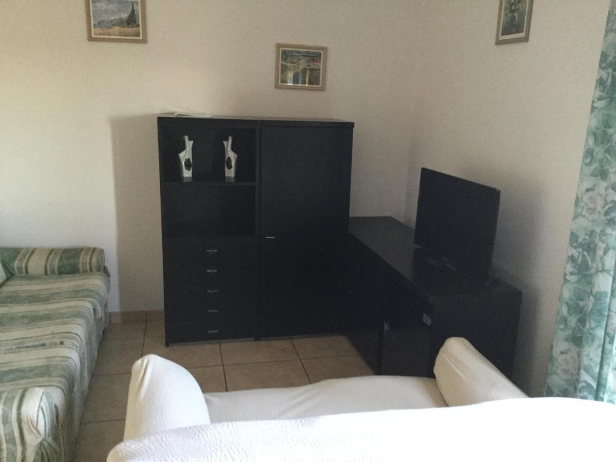 Casa Rosa Villa Porto SantʼElpidio Eksteriør billede