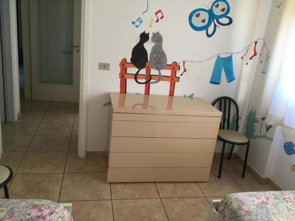 Casa Rosa Villa Porto SantʼElpidio Eksteriør billede